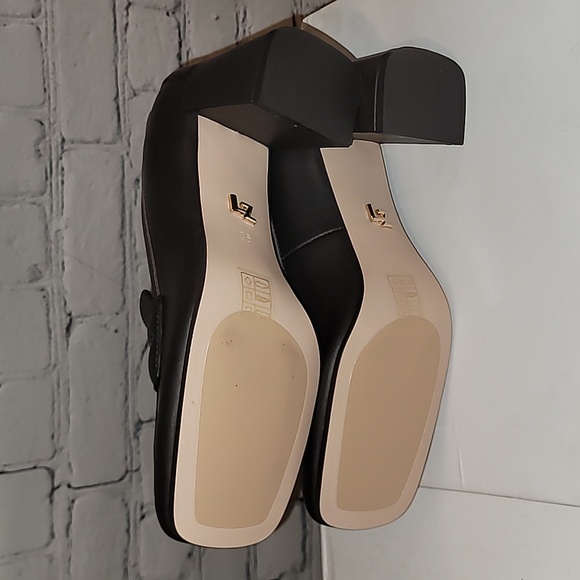 Lola Cruz Loafers - Picture 5 of 8